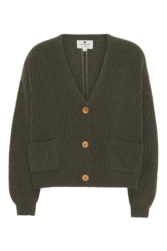 Maja - ribbstickad kofta i återvunnen cashmere - Armygrön